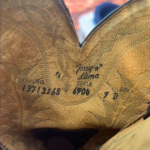 Tony Lama Black Leather Cowboy Boots with Embroidered Design Style 6904 Size 9 D - Picture 13 of 16